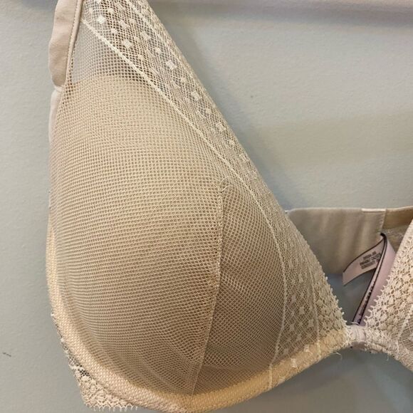 Victoria’s Secret Plunge Plongeant Bra Women Size 34DDD - Picture 3 of 8
